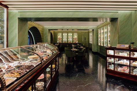 Prada Pasticceria Marchesi 